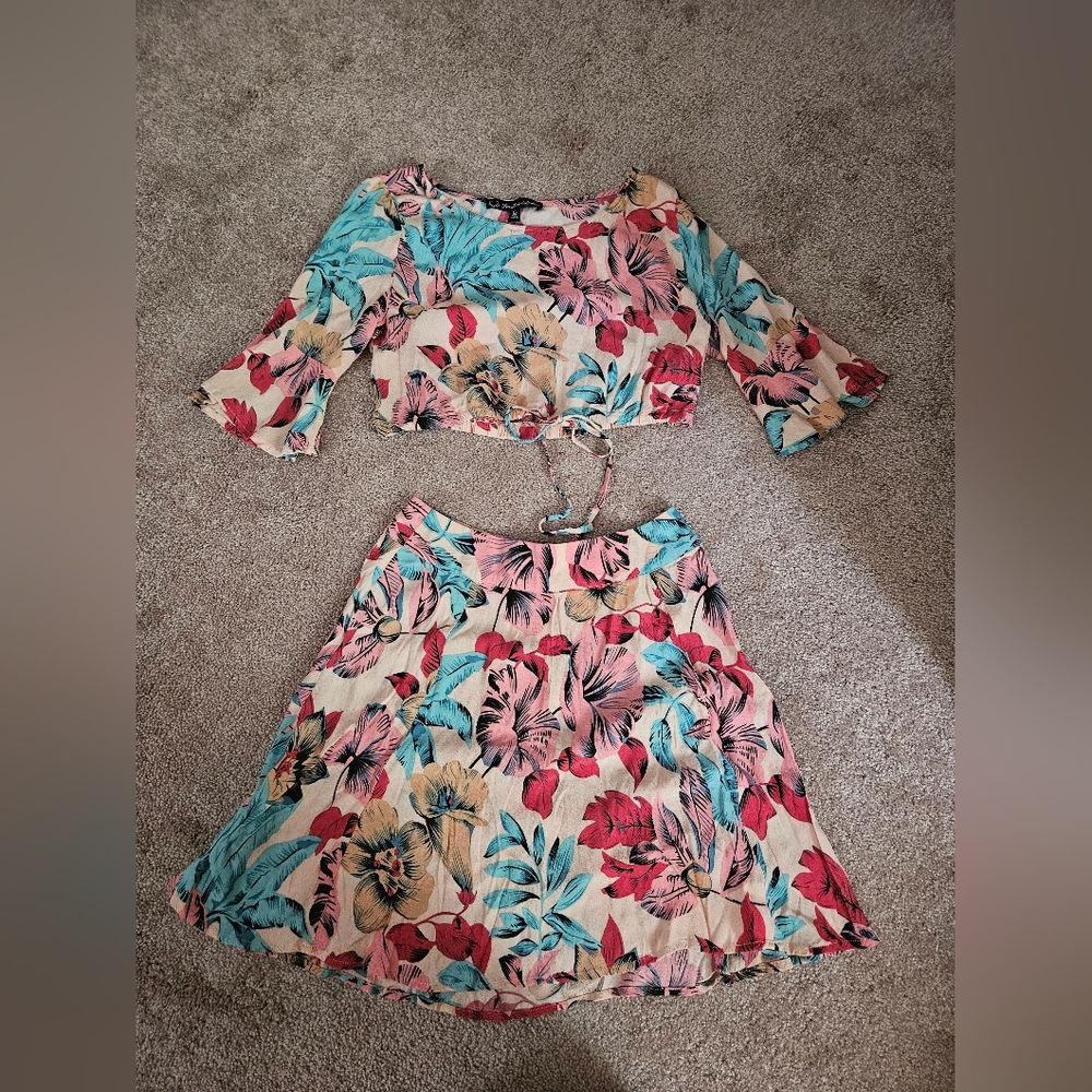 For Love and Lemons 2 Piece Floral Crop Top and Skirt size S